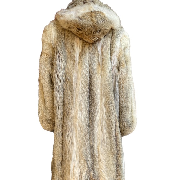 Peiser&Berk Canadian coyote fur coat with hood size large - Picture 3 of 9